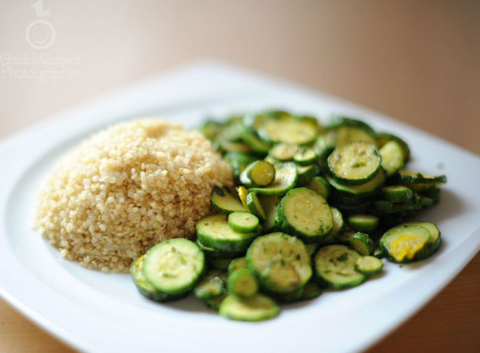 Fried Zucchini with Steamed Quinoa